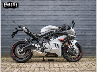 Cfmoto 675 SR-R 2026 nieuw