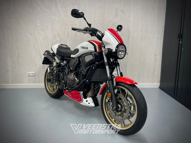 yamaha - xsr-700-abs