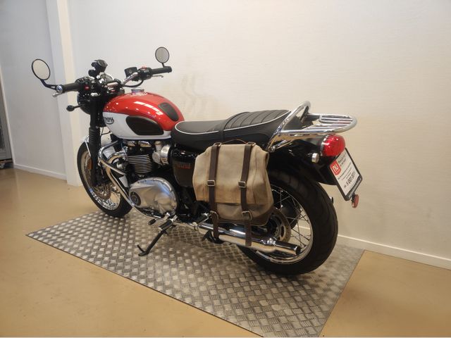 triumph - bonneville-t-120-bud-ekins-se