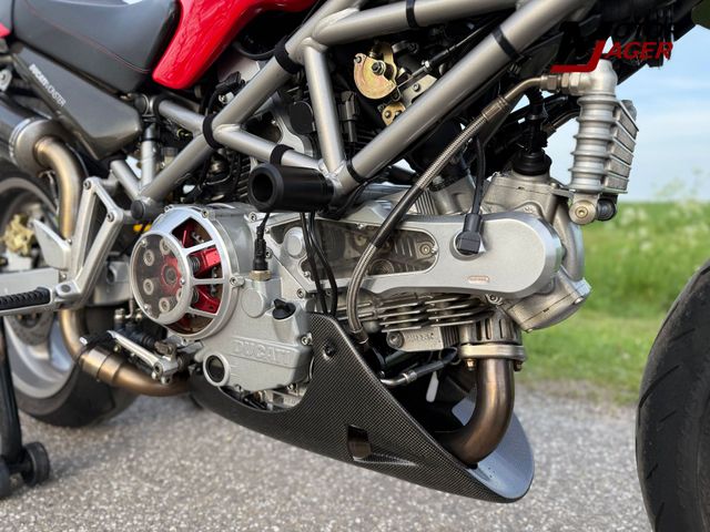 ducati - m-1100