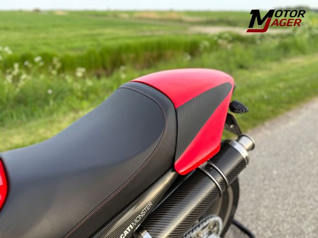 ducati - m-1100