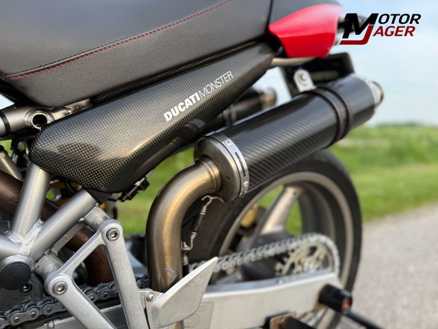 ducati - m-1100