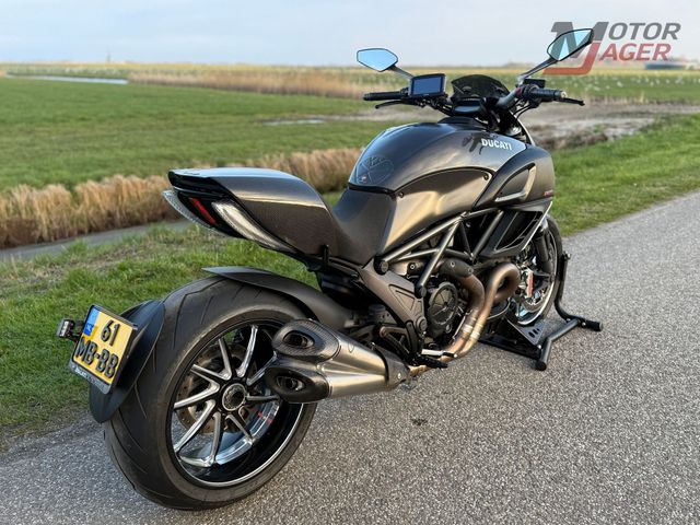 ducati - diavel-carbon