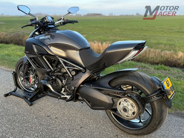 ducati - diavel-carbon
