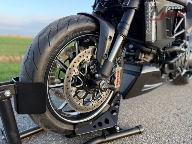 ducati - diavel-carbon