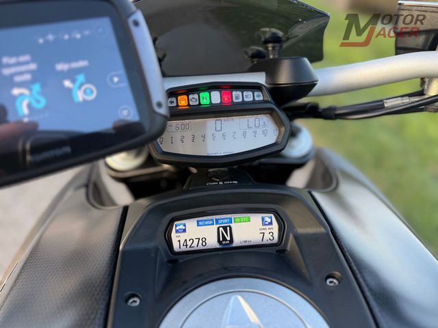 ducati - diavel-carbon