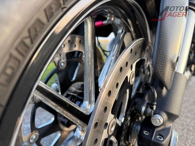 ducati - diavel-carbon