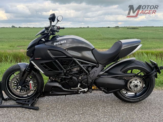 ducati - diavel-carbon