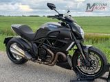 DUCATI DIAVEL CARBON
