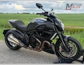 Ducati Diavel Carbon 2011 occasion