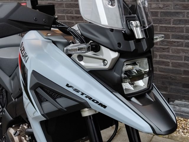 suzuki - v-strom-1050-a