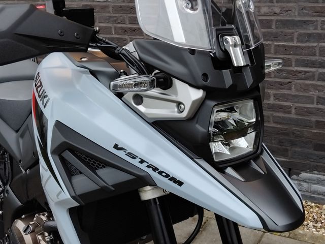 suzuki - v-strom-1050-a