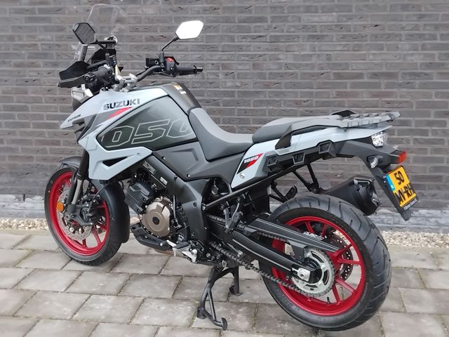 suzuki - v-strom-1050-a