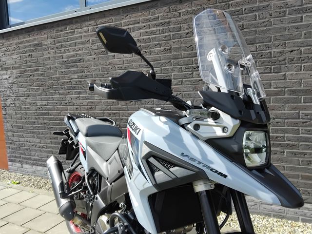 suzuki - v-strom-1050-a