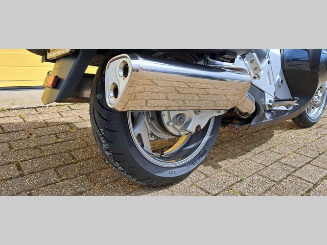 honda - st-1300-pan-european