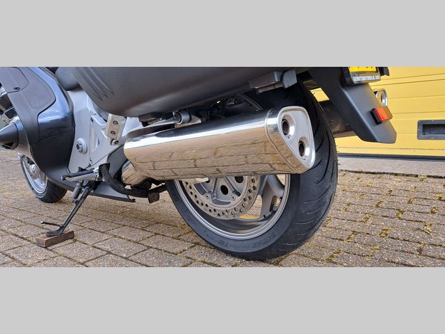 honda - st-1300-pan-european