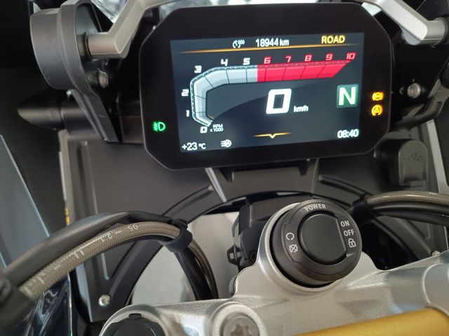 bmw - r-1250-gs-adventure