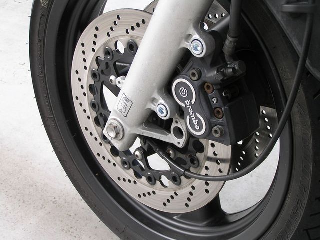 bmw - r-1100-rs