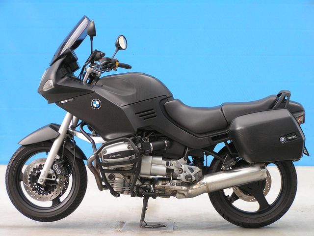 bmw - r-1100-rs