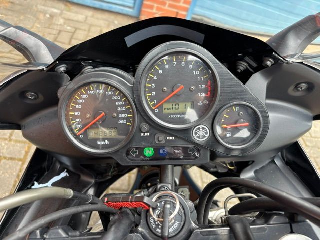 yamaha - fzs-1000-fazer