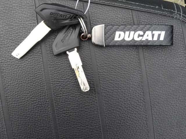 ducati - scrambler-sixty2