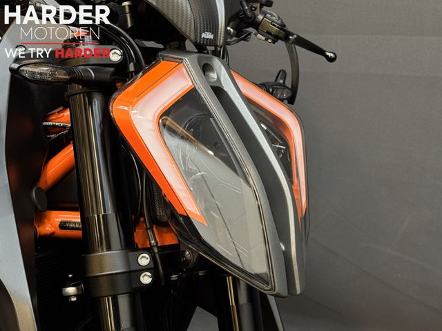 ktm - 1290-super-duke-r