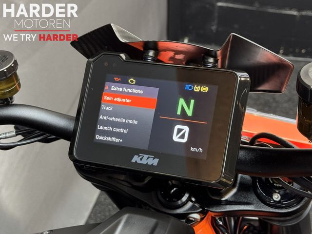 ktm - 1290-super-duke-r