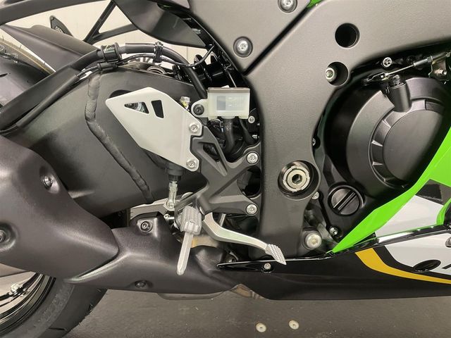 kawasaki - ninja-zx-10r