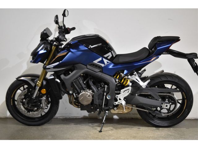 QJMOTOR - srk-800-rr