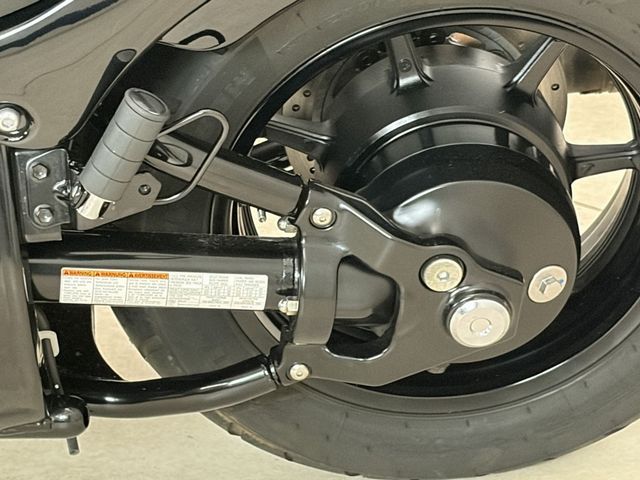 suzuki - c-1500-lc-intruder