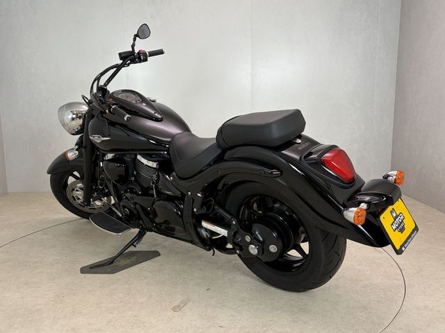 suzuki - c-1500-lc-intruder