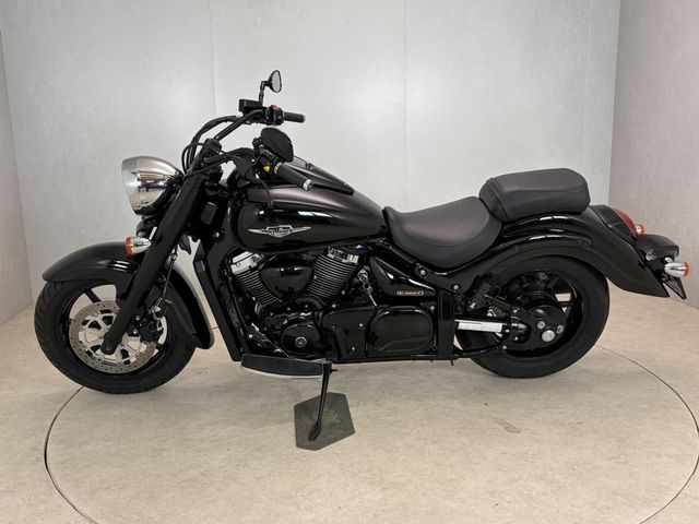 suzuki - c-1500-lc-intruder
