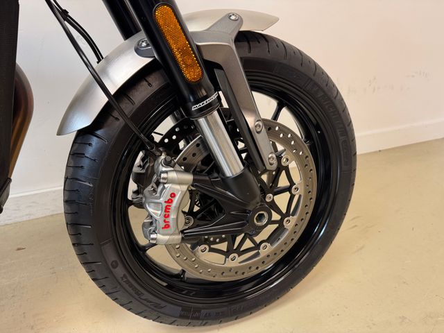 triumph - speed-twin-1200