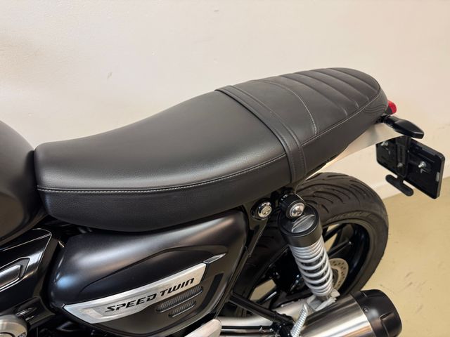 triumph - speed-twin-1200