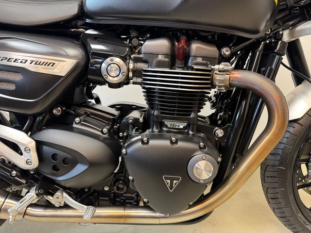 triumph - speed-twin-1200