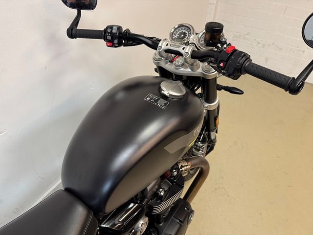 triumph - speed-twin-1200