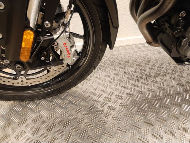 triumph - tiger-1200-gt-pro