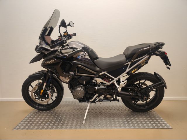 triumph - tiger-1200-gt-pro