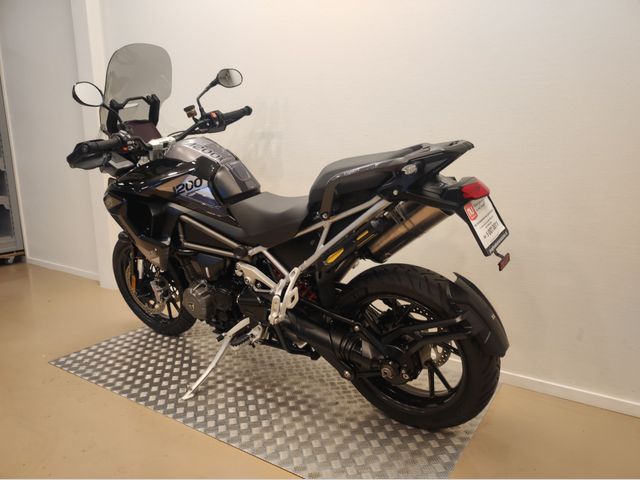 triumph - tiger-1200-gt-pro