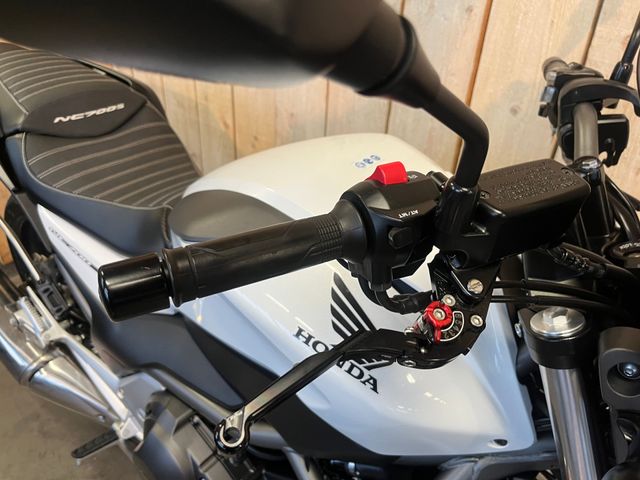 honda - nc-700-s-dct
