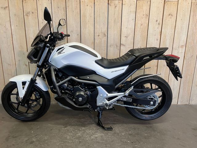 honda - nc-700-s-dct