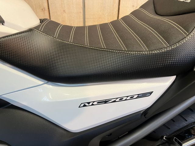 honda - nc-700-s-dct