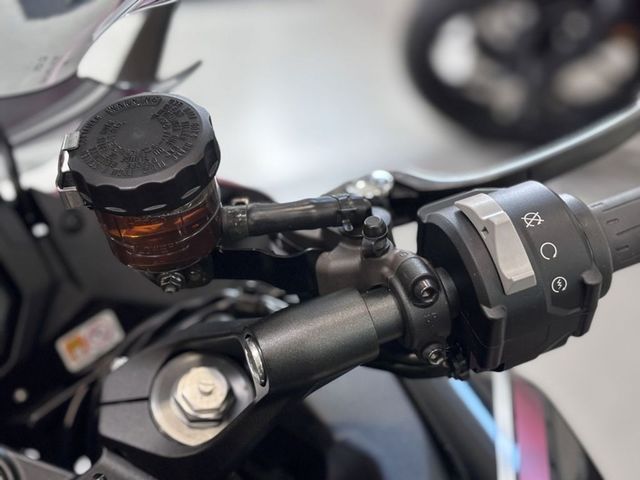 kawasaki - ninja-1000sx