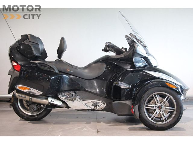 can-am - spyder-rt