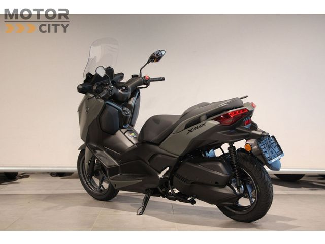 yamaha - x-max-300