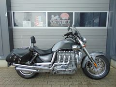 TRIUMPH ROCKET III