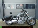 TRIUMPH ROCKET III