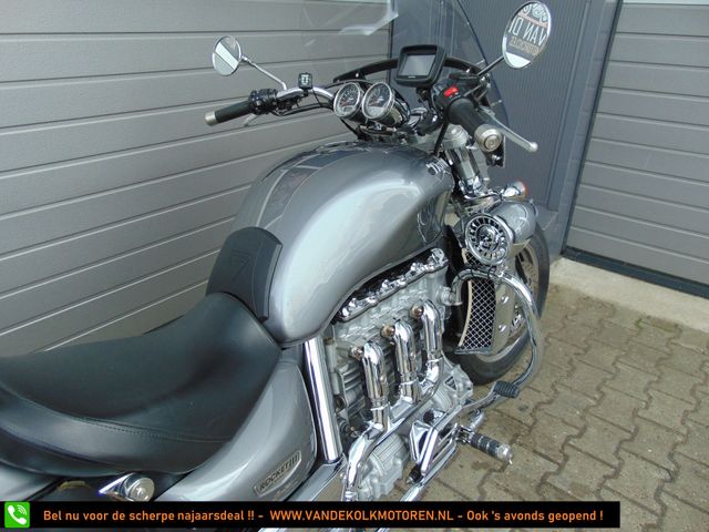 triumph - rocket-iii