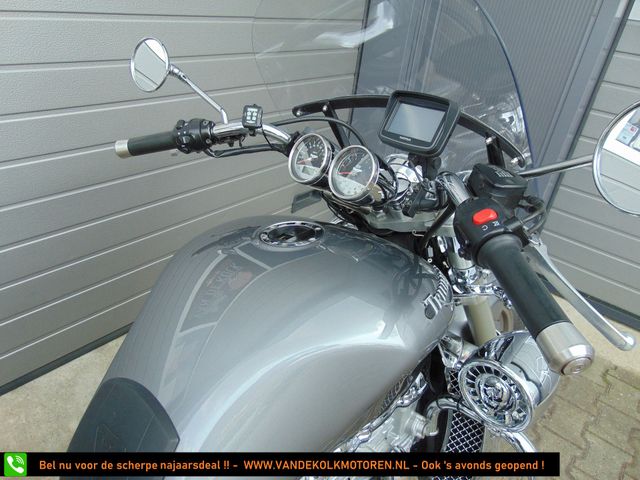 triumph - rocket-iii