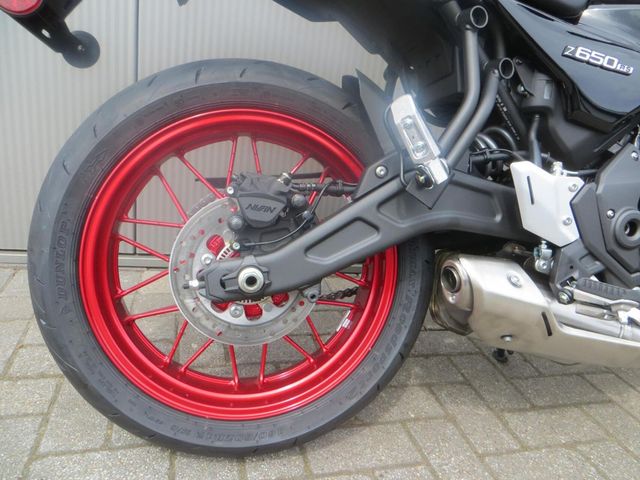 kawasaki - z650rs